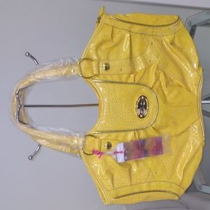 NEW GLO Jeans Bright Yellow Vegan Patten Leather Retro 90's Shoulder Pur…